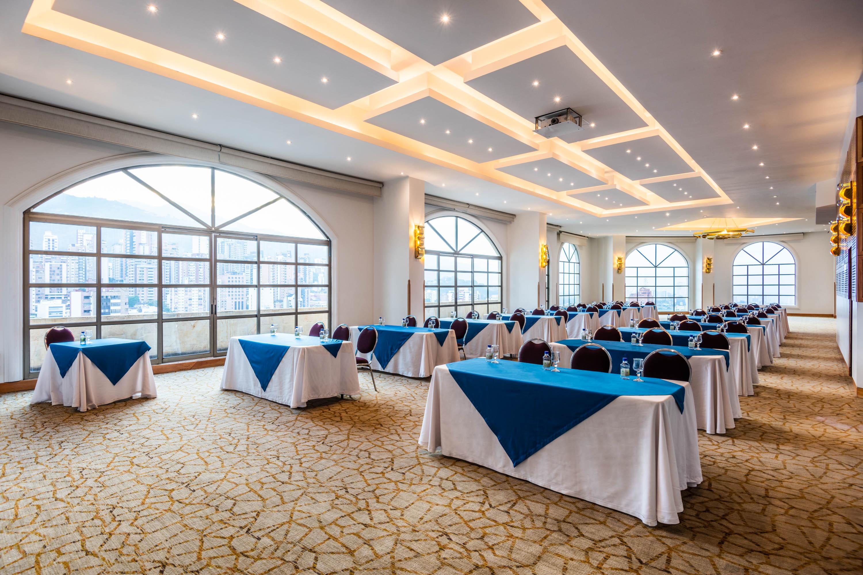 Hotel Dann Carlton 부카라망가 외부 사진 Meeting room