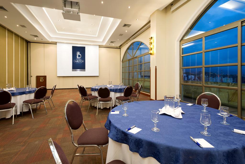 Hotel Dann Carlton 부카라망가 외부 사진 Meeting room